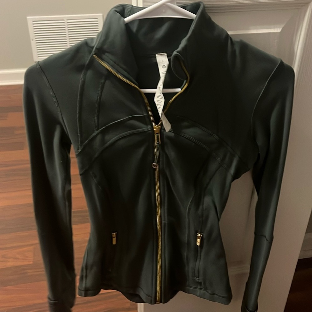 lululemon athletic jacket